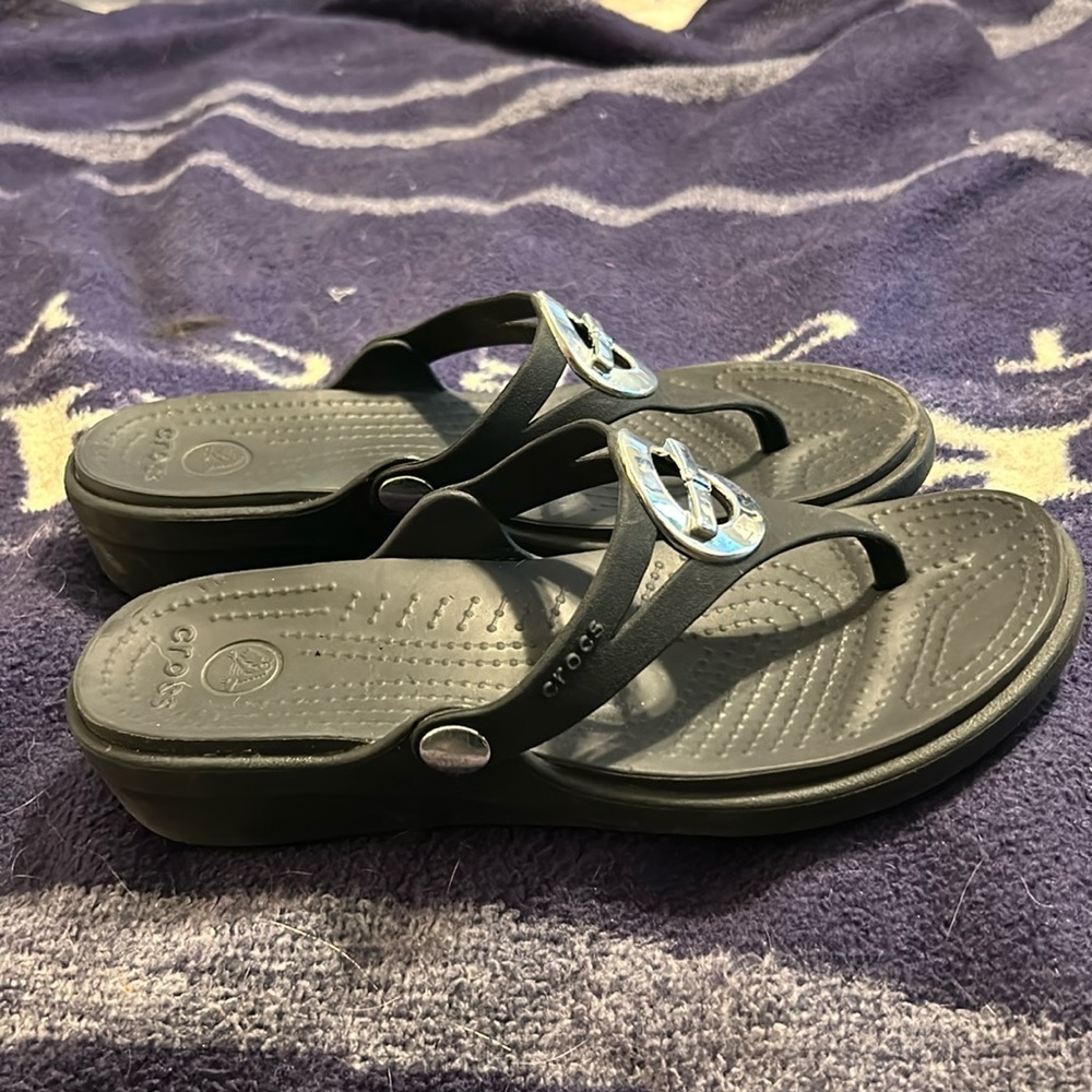 Women’s Croc sandals size 7
